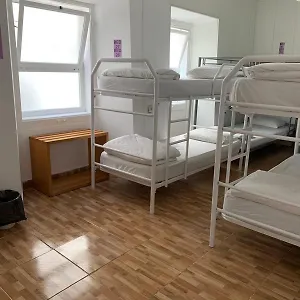 Place Polonia Hostel Lisbon